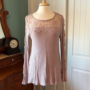 Knox Rose large top